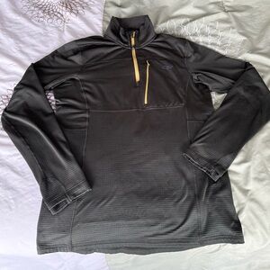Outdoor Research Men's Green Quarter-Zip
